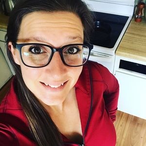 Meet your Posher, Christina